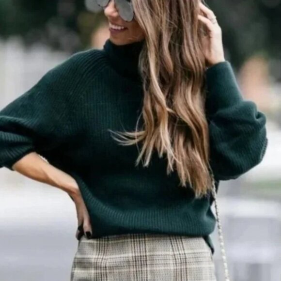 CAbi Sweaters - CAbi Cotton Cowl Neck Ruched Pullover Sweater Green S